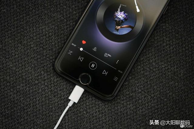 iPhone利润高之外,是如何节约成本的?看完不得不服