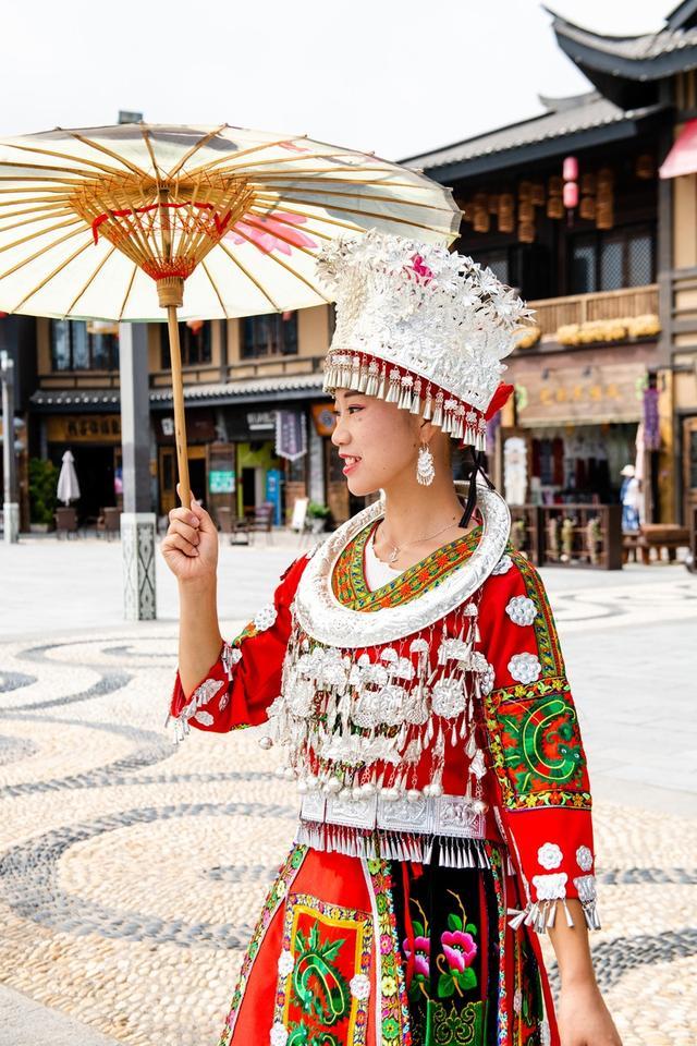 贵州旅行别再去西江了!此古寨不收门票游客超少,风景美得不像话