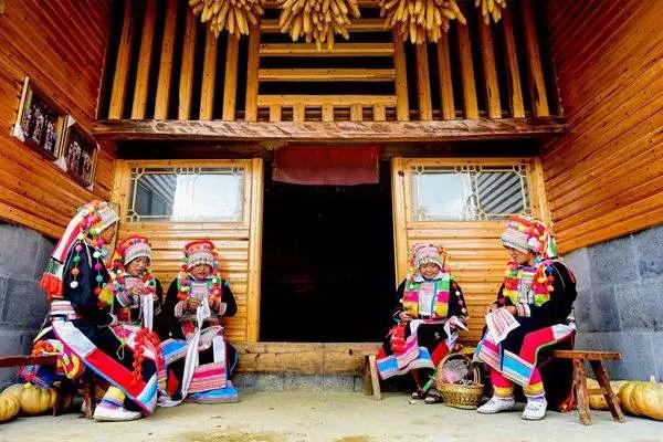 中国有个神奇的地方,一天3次日出,3次日落!这也太有趣了吧