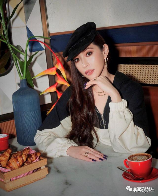 100亿千金嫁落魄男星结婚1年遭婚变,摊上这样老公,离婚值