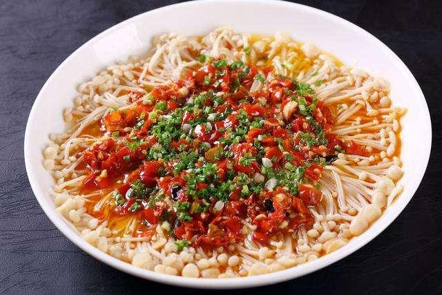 金针菇被称为“智力菇”,为什么胃消化不了金针菇?哪些人适合吃
