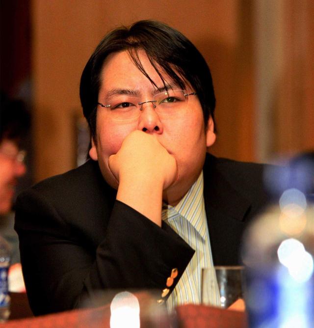 车晓前夫李兆会:27岁成山西首富后娶女星,却败光亿万家产成老赖