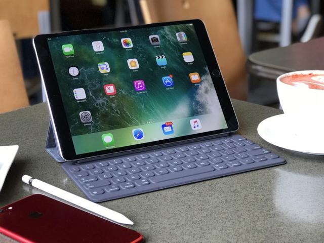 坚持了多年，苹果承认iPad Pro不能取代电脑