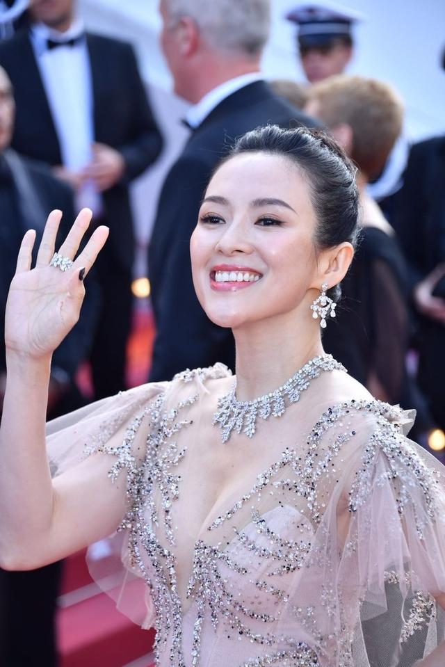 章子怡喜得贵子,圈内少人祝福,人缘受质疑?刘烨的评价一语中的