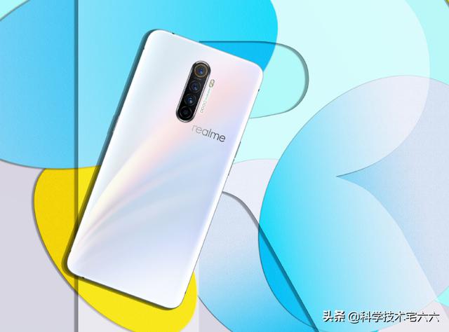 力压三星、小米、一加,这款自带风扇的手机,成为年度“机皇”