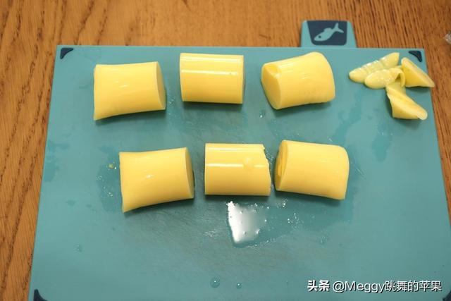 教你做一道春节年菜,漂亮大气的像朵花,低脂少油盐,镇得住场面