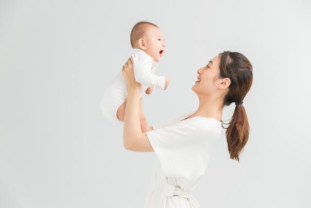 有安全感的孩子更聪明,父母注意7个养育法则,别错过几年关键期