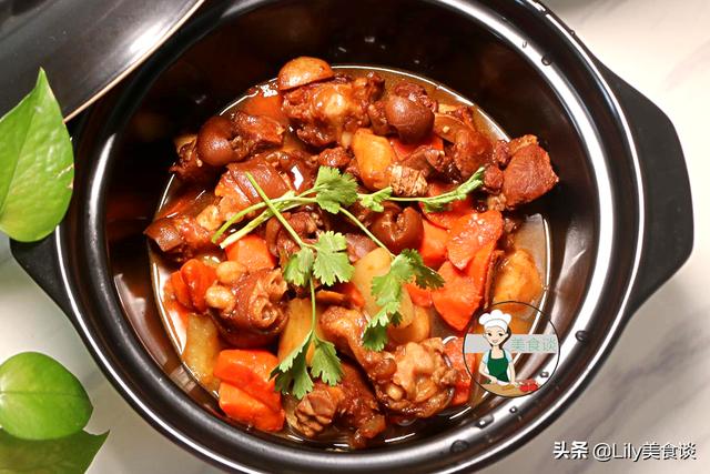 炖羊肉时,别盲目加大料,多加这两样食材一起炖,羊肉香还没膻味