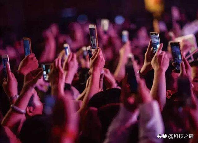 不降反升,iPhone中国销量大增18.7%,为什么国人仍喜欢买苹果?