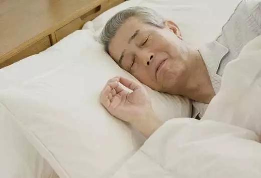 三大黄金养生时间段:早养胃,午养心,晚养百脉