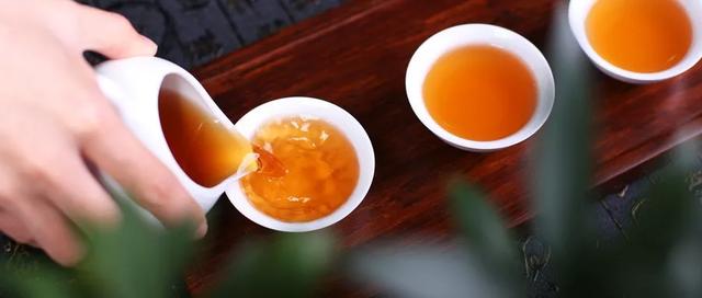 服药期间,最好不要与这些食物一起吃
