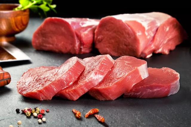 猪肉、牛肉、鸡肉、鱼肉…营养各不同，到底吃哪种肉最健康？