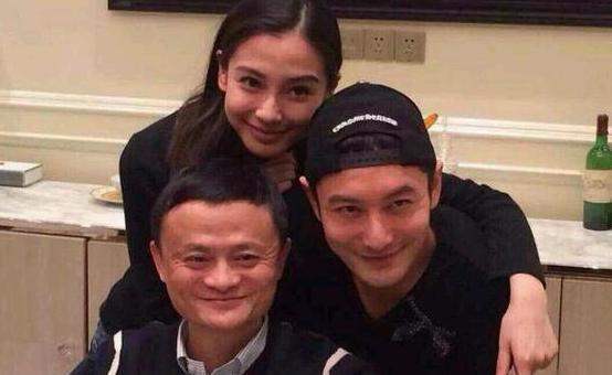 黄晓明的朋友圈,显示了这个男人无可匹敌的社交能力
