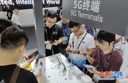 关于“真假5G手机”网友吵翻了!到底买啥样的?