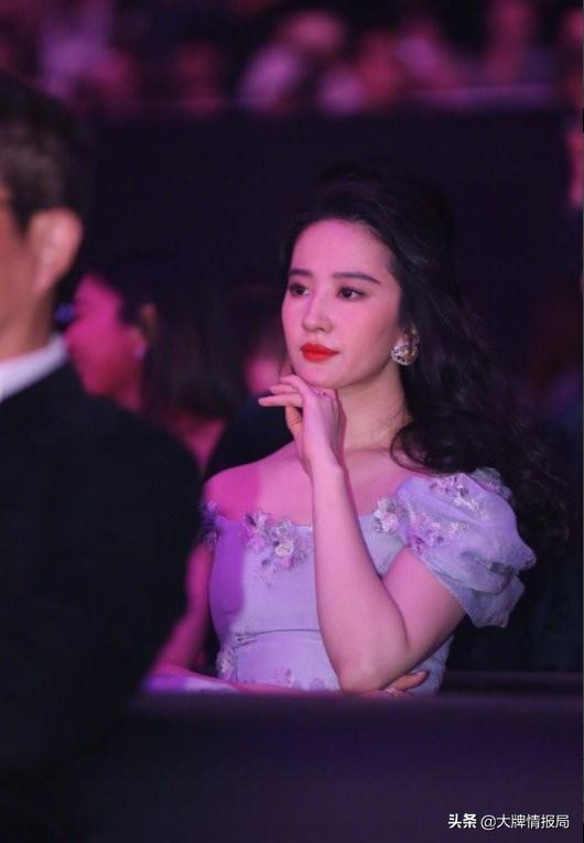 48岁陶虹生图都能打败刘亦菲和杨紫,年轻一代女演员还有未来吗?