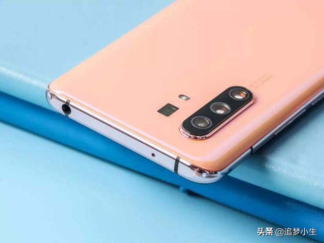 新年买手机不入坑,两款最便宜的5G手机,8+128G版号称无敌手