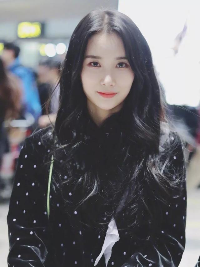 吴亦凡绯闻女友、网红顶流、选秀“回锅肉”,这届选秀好热闹