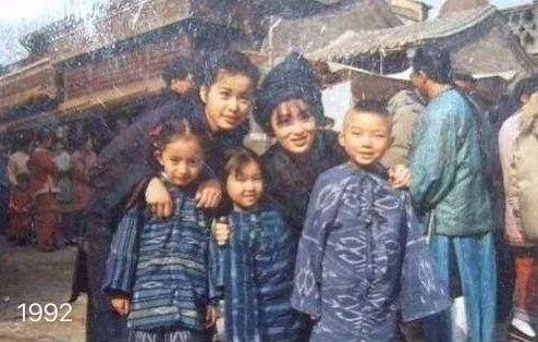 4岁拍戏,用16年时间成为顶流艺人,盘点杨幂出道以来的容貌变化