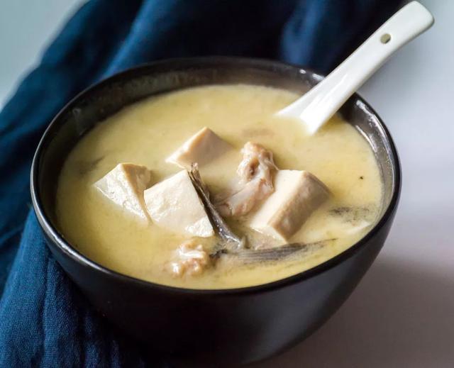 骨头汤、虾皮可以补钙?不,真正补钙的是这些食物