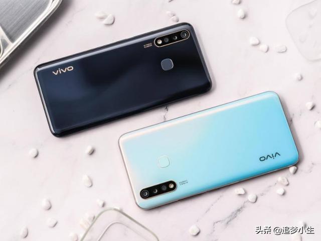 Vivo品质出色的原因,100%自研自产,一款值得入手的手机