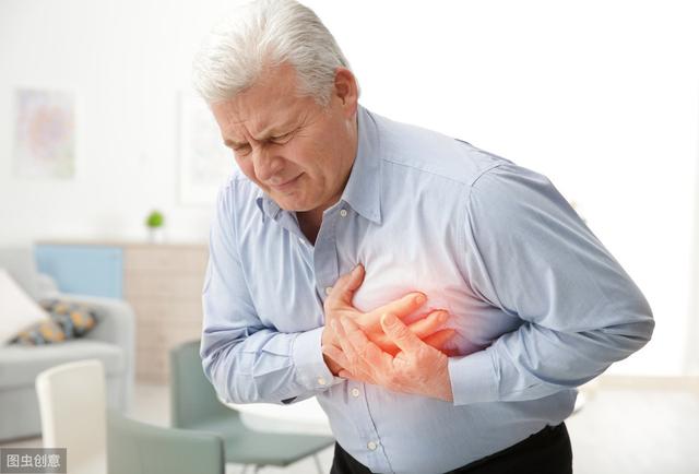 心脏莫名“刺痛”，医生说：当心这3个原因，但有一种其实是胃炎