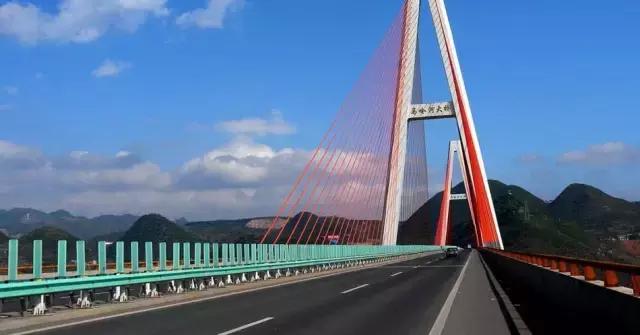 贵州这8条绝美公路,一生至少要去一次