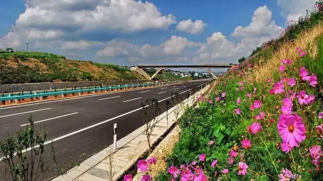 贵州这8条绝美公路,一生至少要去一次