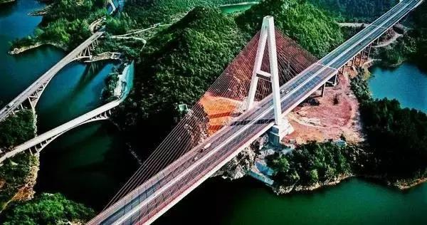 贵州这8条绝美公路,一生至少要去一次
