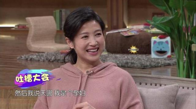央视"新国脸"刚强,娶2婚北京卫视"一姐"春妮,传丁克17年终得爱子