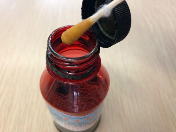 小伤口处理,如何正确使用消毒药水?