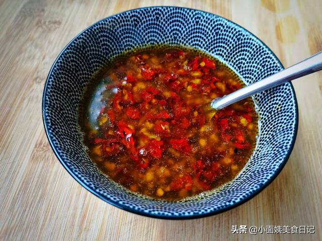 这道年夜菜,我连着做5年了,亲戚朋友没人说不好吃,清淡不油腻