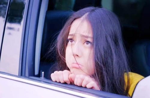 迪丽热巴疑假戏真做,被曝新恋情?21岁出道,25岁大火成一线女星