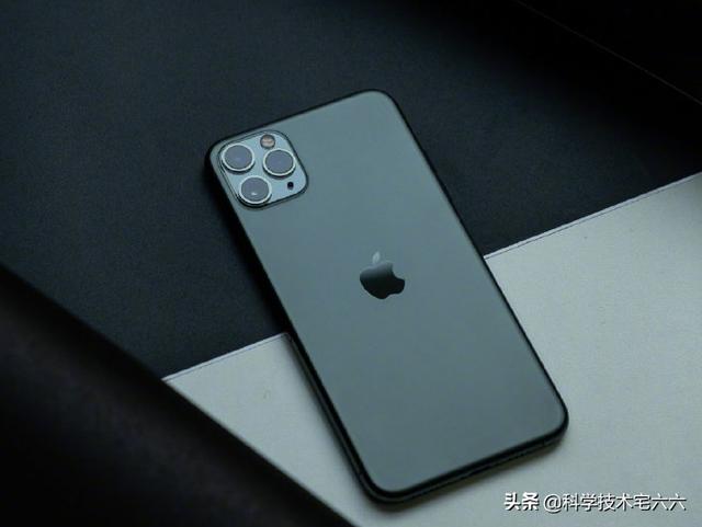 新款iPhone或采用6GB运存,安卓阵营最高可选16GB