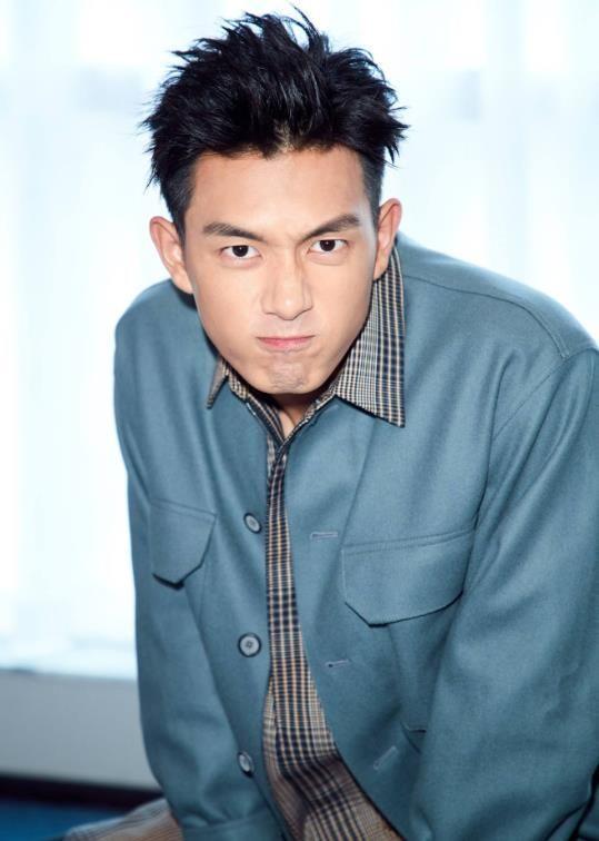 肖战李现朱一龙都上春晚,为何不见四大顶流鹿晗杨洋李易峰吴亦凡