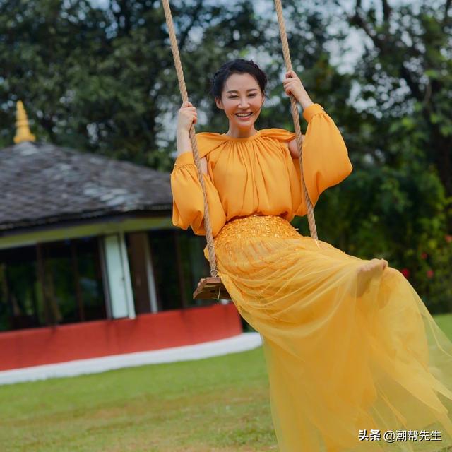 51岁许晴做了什么?让彭于晏爱慕她,华晨宇想娶她,原因是这3点