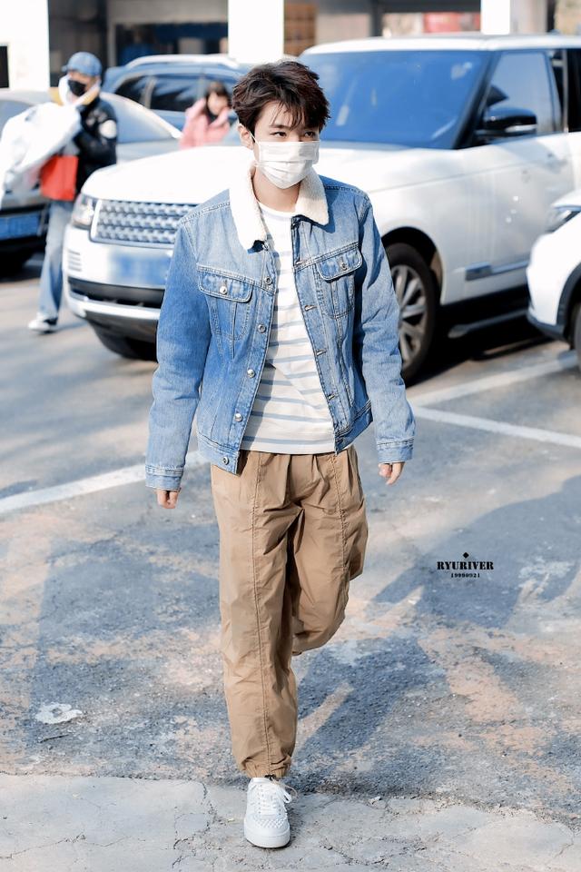 央视春晚|王俊凯、李现、彭于晏、吴磊、陈伟霆等现身最后一次彩排
