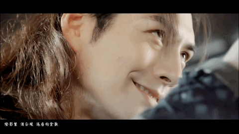 严屹宽长相妖孽,感叹世间有如此英俊的男子