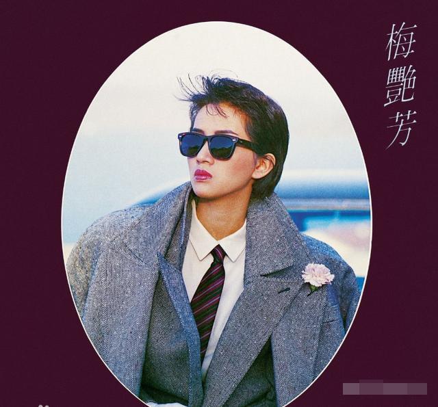 11岁被亲妈送当歌女,穿纸尿裤参加最后一场演唱会,仍尿血不止,