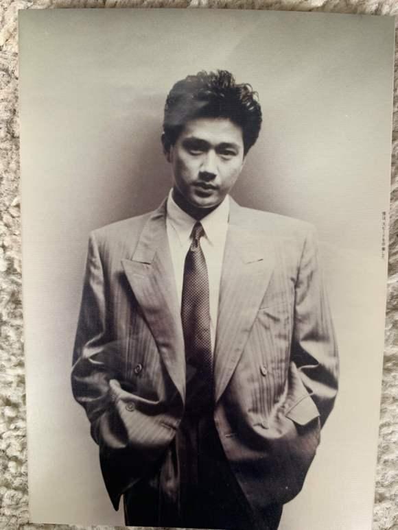 11岁被亲妈送当歌女,穿纸尿裤参加最后一场演唱会,仍尿血不止,