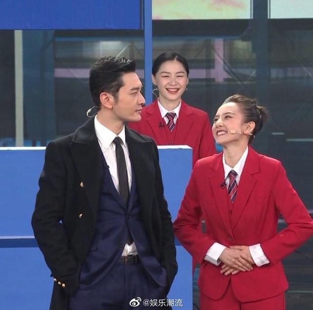 春晚后台亮点多,王嘉尔撒娇卖萌,吴磊到处合影,张艺兴想唱京剧
