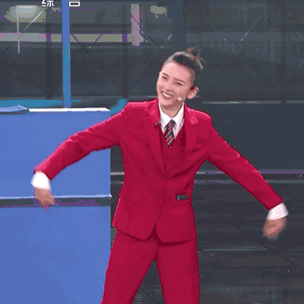 春晚后台亮点多,王嘉尔撒娇卖萌,吴磊到处合影,张艺兴想唱京剧