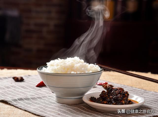 剩菜剩饭保存多久后不能吃?蔬菜、海鲜、肉类各不同