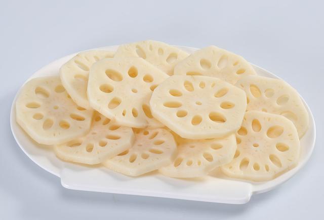 莲藕,补血益肠道,适合冬季食补,常吃对呼吸道疾病也有好处哦