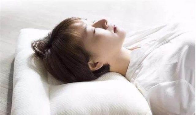老人常说:“寝不横尸,卧不覆首,眠不北向”,究竟是什么意思?