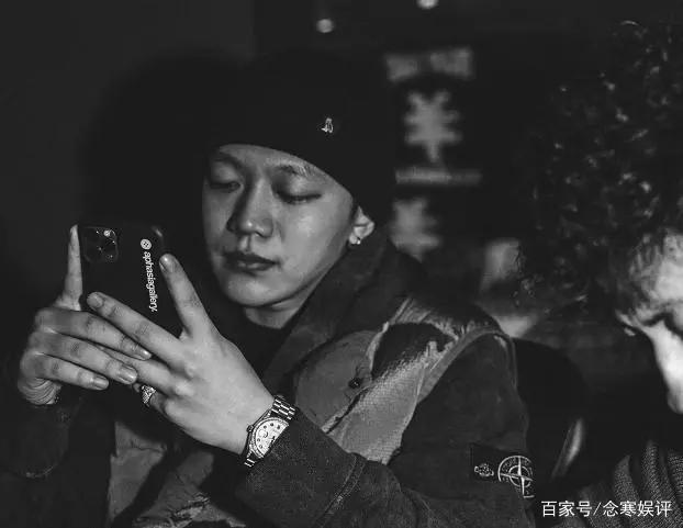PGone向疫区捐款10万,钱是从国外挣来的,刚把家里的债务给还清