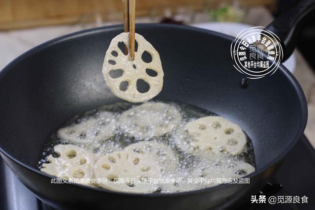 莲藕这样做太好吃,教您做一道回锅藕片,比薯片还解馋,香辣爽脆