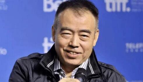 陈凯歌为了拍一部戏,花费12亿建了一座城,如今门票一年收入10亿