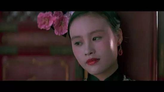 21岁闯好莱坞,嫁大13岁美国老公,9次试管婴儿失败,却被宠24年