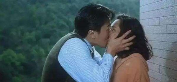 朱茵提到周星驰:他不结婚也不代表单身啊!不婚真的好吗?
