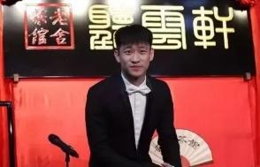 相声江湖曹云金,捐款被骂,过生日也被骂,性格决定其命运
